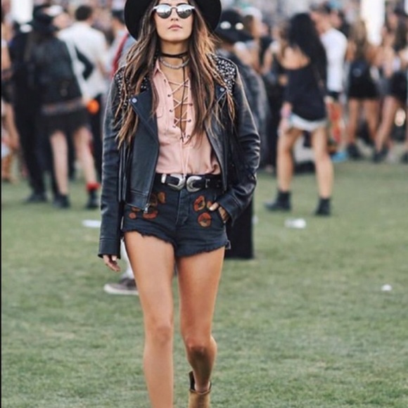 NWOT L’Academie Revolve The Safari Lace Up Blouse - Picture 2 of 8